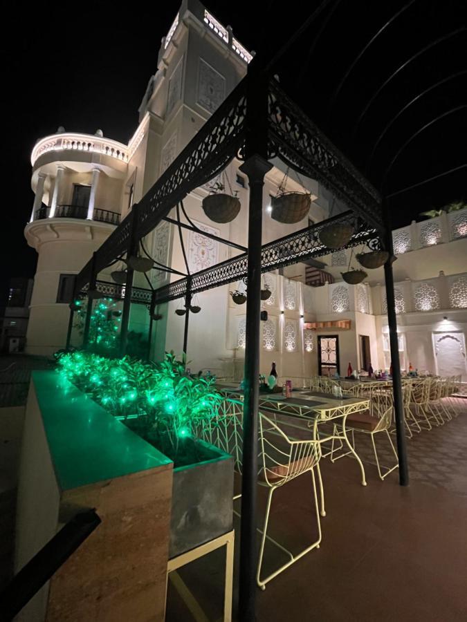Ratnawali – A Vegetarian Heritage Hotel Jaipur Exterior foto